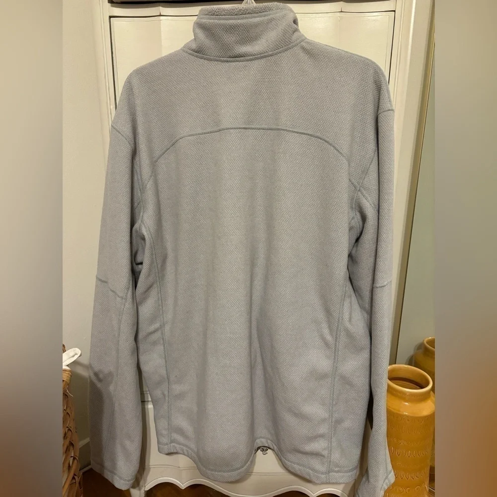 The north face white gray texture cap rock fleece size XL